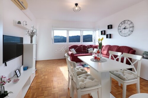 RIJEKA, SRDOČI - Stan 73m2 sa predivnim pogledom