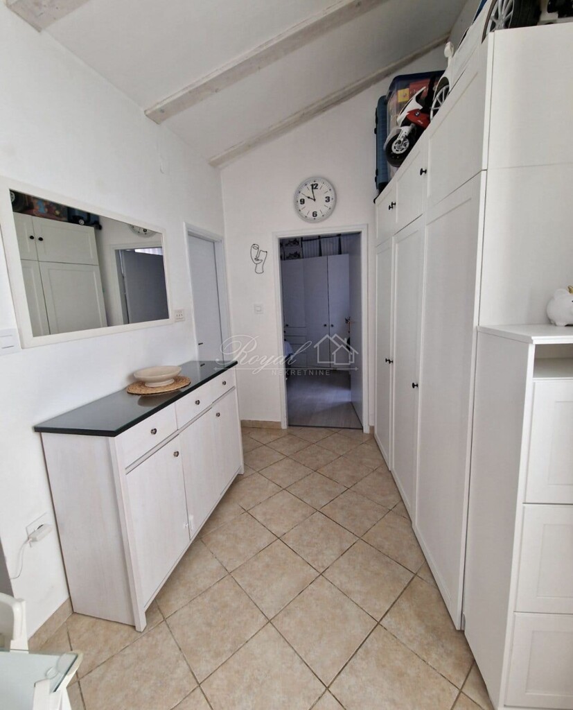 Image 6238669 - 18