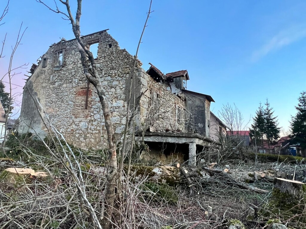 Image 6238673 - 2