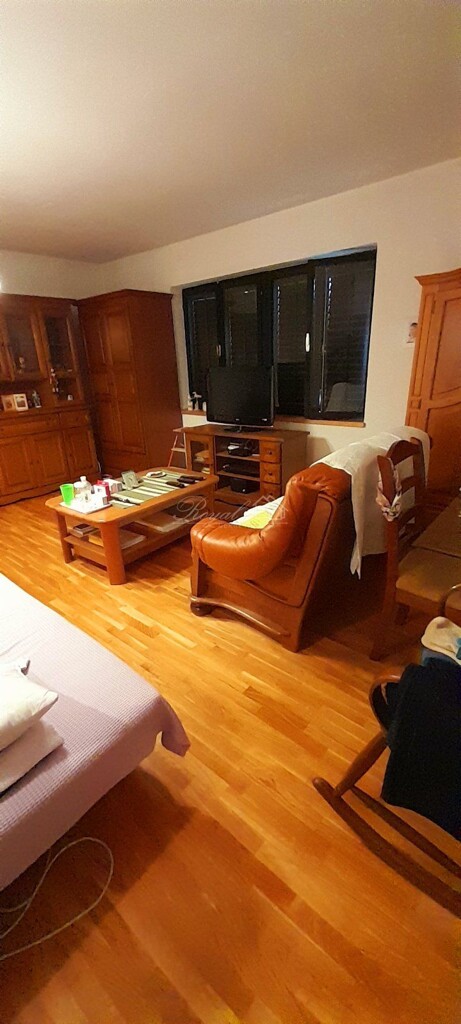 Image 6238701 - 3