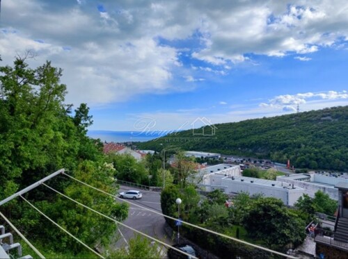 N.N. Škurinje