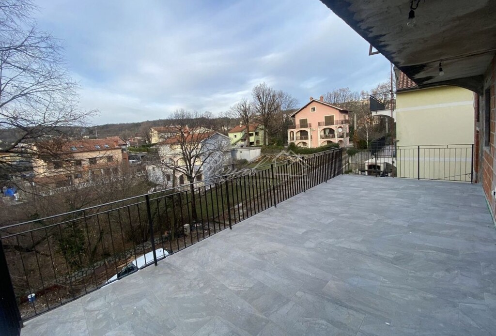 Image 6238990 - 6