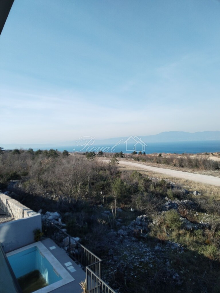 Image 6239041 - 4