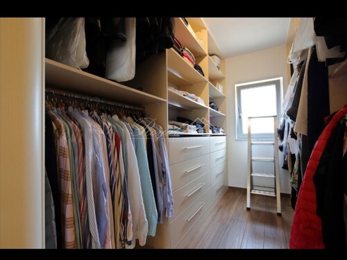 Thumbnail 6239063 - 17