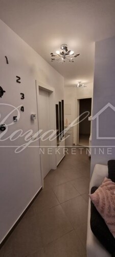 Thumbnail 6239100 - 19