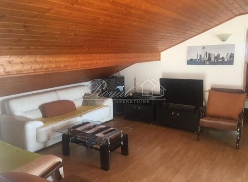 RIJEKA, KOSTRENA - Stan 2S+DB na predivnoj lokaciji