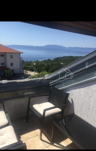 RIJEKA, KOSTRENA - Stan 2S+DB na predivnoj lokaciji