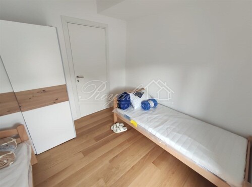 Thumbnail 6239305 - 7