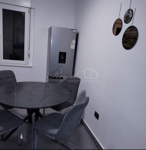 Thumbnail 6239330 - 4