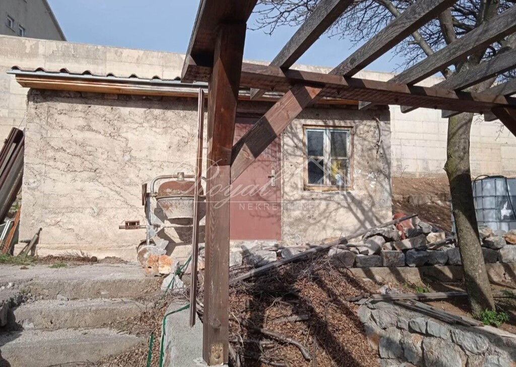 Image 6239336 - 6