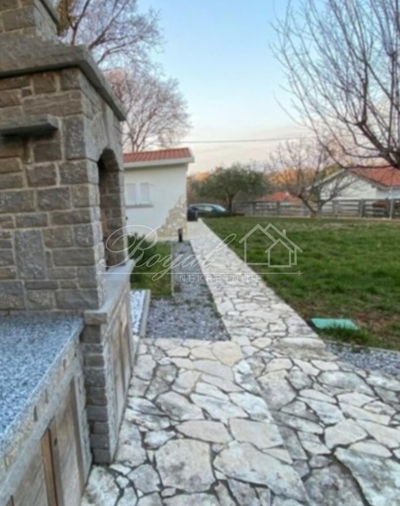 Image 6239363 - 2