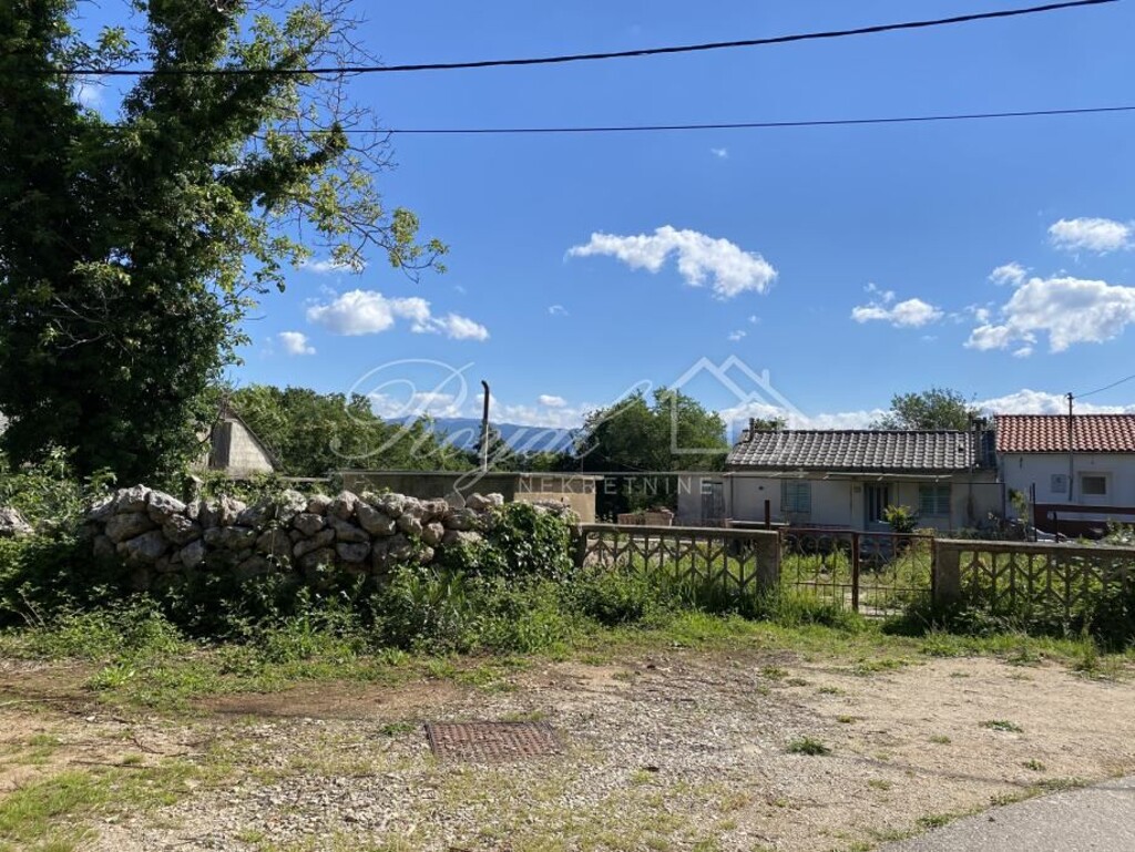 Image 6239509 - 13