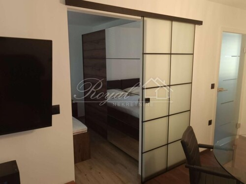 RIJEKA, TURNIĆ - Predivan stan za najam