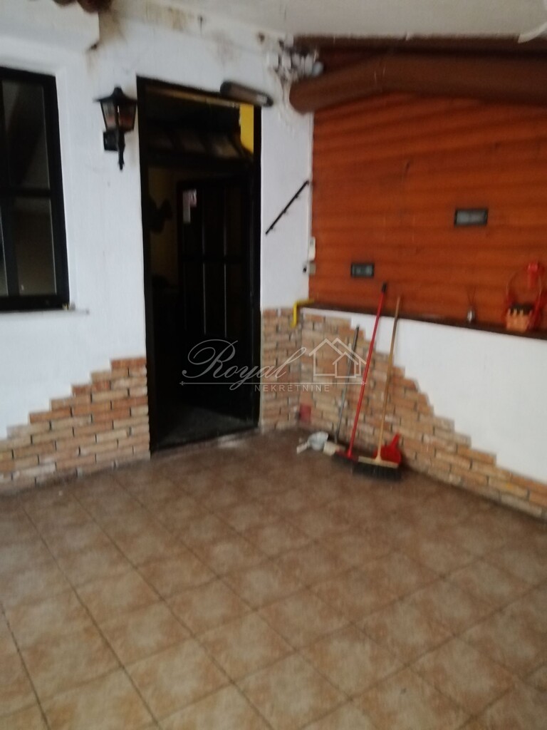 Image 6239563 - 11
