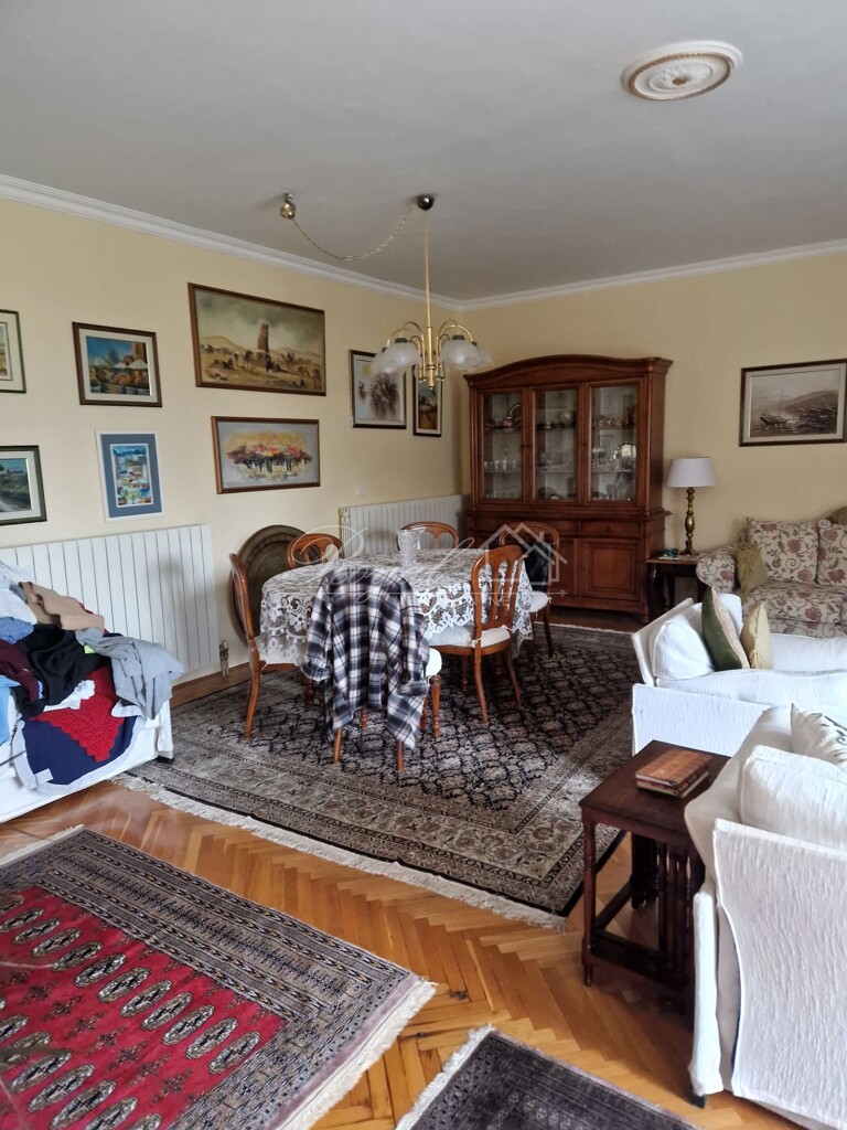Image 6239625 - 6