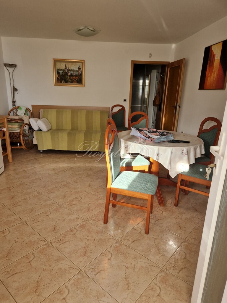 Image 6239642 - 5