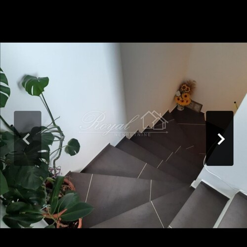 Thumbnail 6239651 - 5