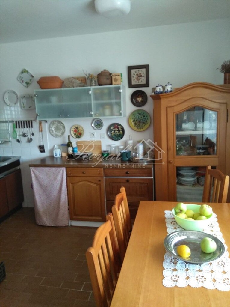 Image 6239660 - 7