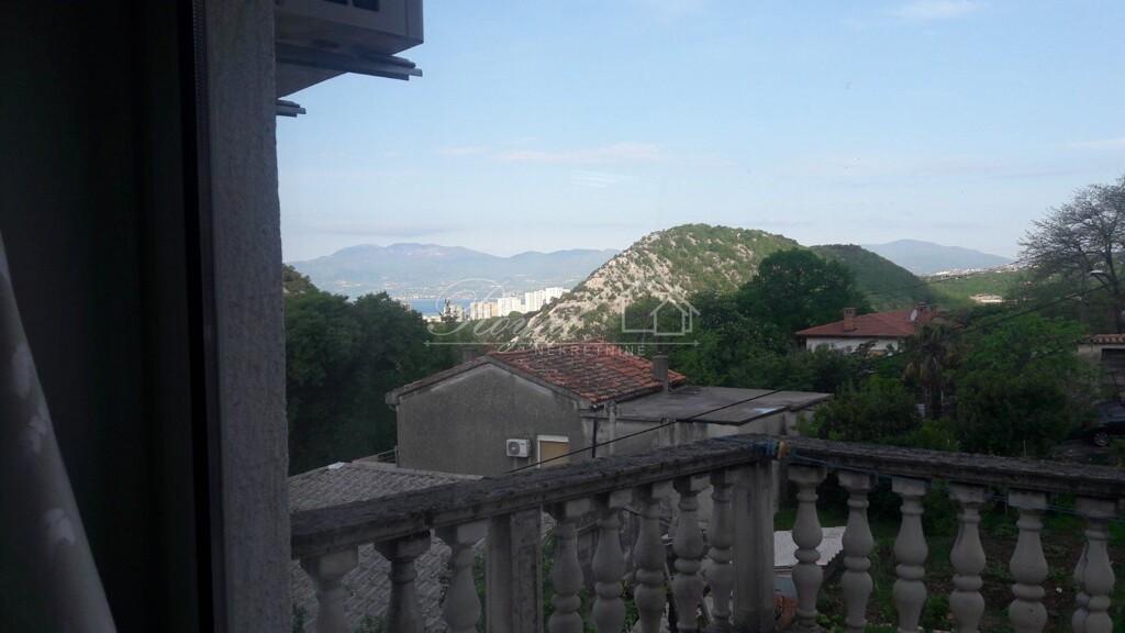 Image 6239668 - 1