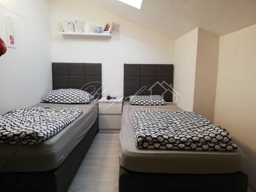 Thumbnail 6239735 - 10