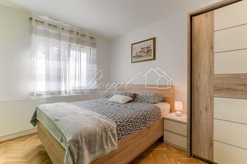 RIJEKA, KRIMEJA - Prekrasan stan za najam, 60m2