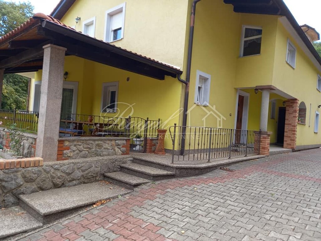 Image 6239777 - 4