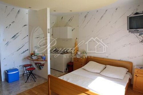 STUDIO APARTMAN