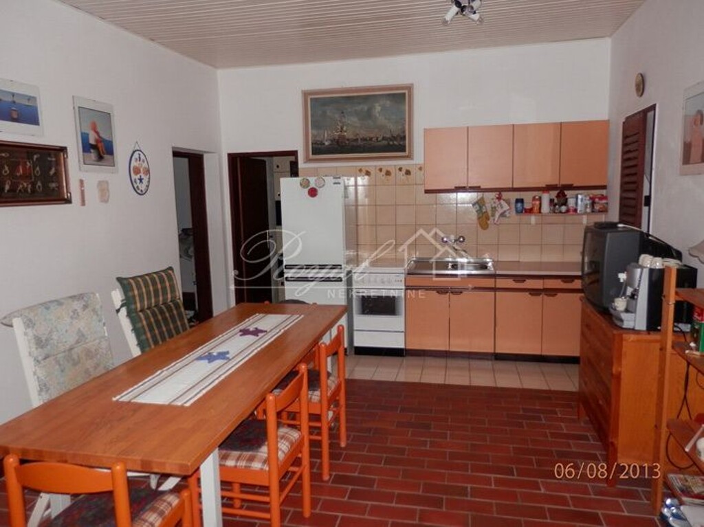 Image 6239799 - 5