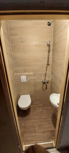 KOSTRENA, 4s+db, 1.600,00€