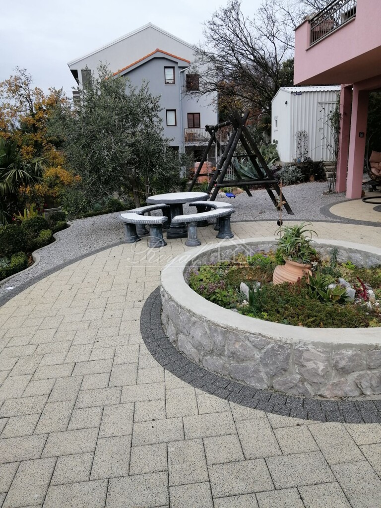 Image 6239809 - 2
