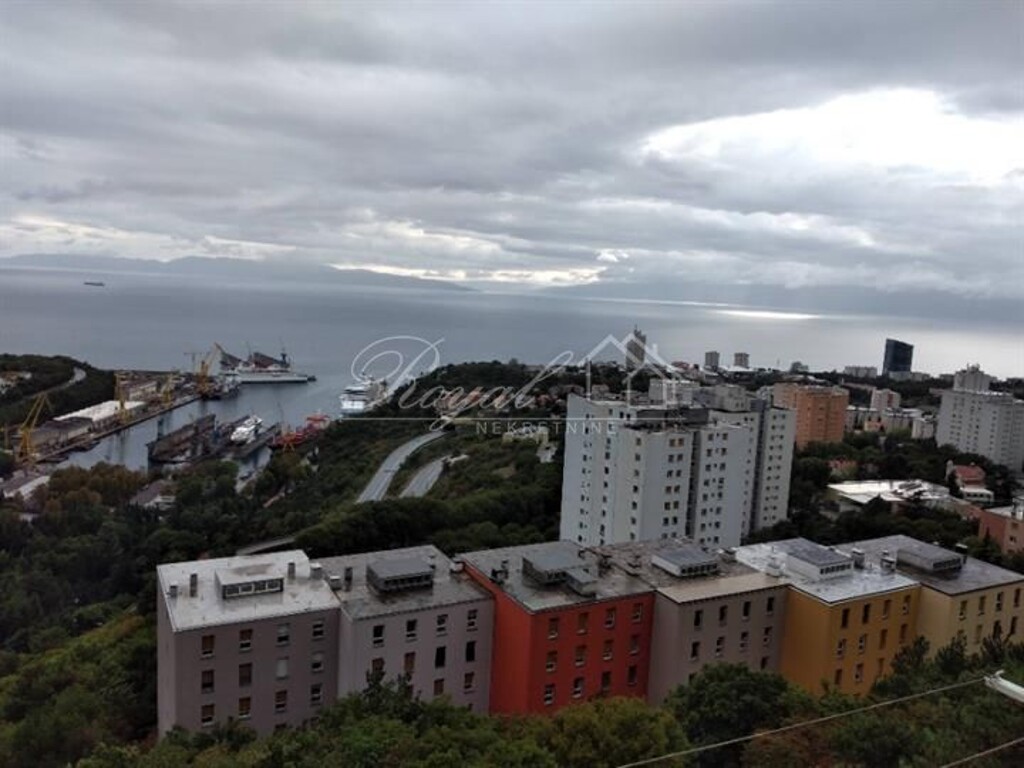 Image 6239881 - 6