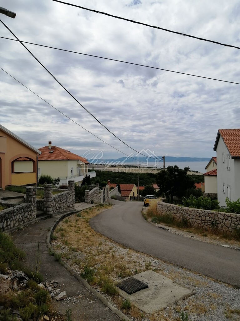 Image 6239916 - 7