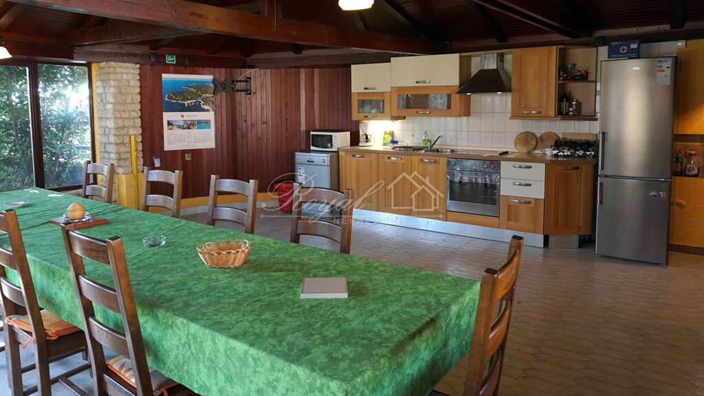 Image 6239937 - 12