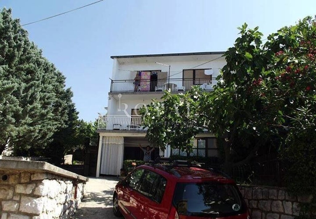 Image 6239940 - 1