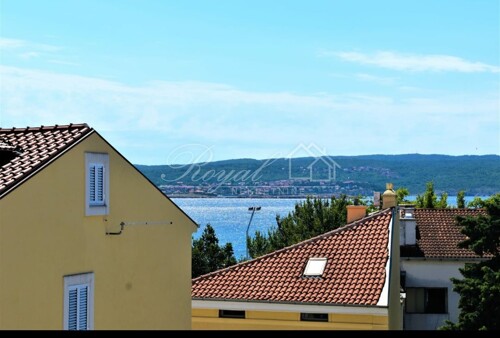 Thumbnail 6239985 - 3