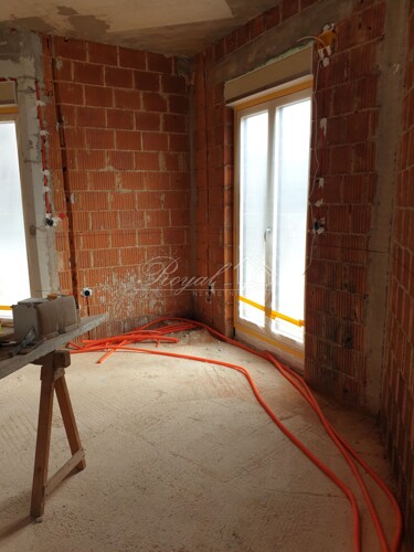 Thumbnail 6240028 - 7