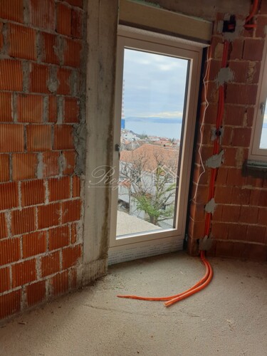 Thumbnail 6240028 - 12