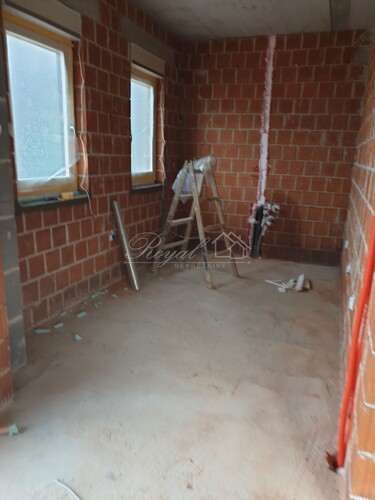 Thumbnail 6240028 - 6