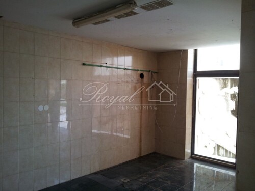 Thumbnail 6240032 - 3