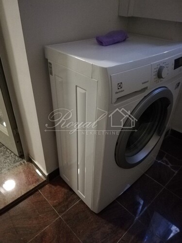 STUDIO APARTMAN U CENTRU GRADA