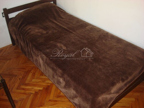 Thumbnail 6240073 - 9
