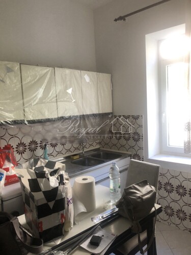 Banderovo, 2s+db, za 3 studenta 3000 kn/mj,