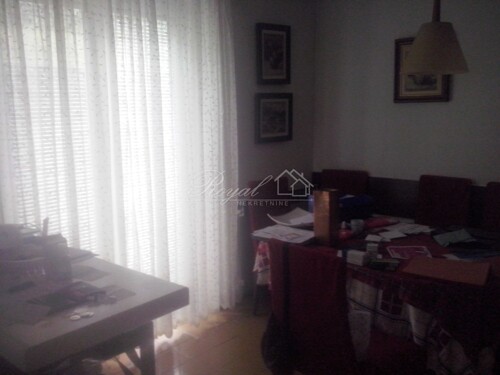 Thumbnail 6240093 - 5
