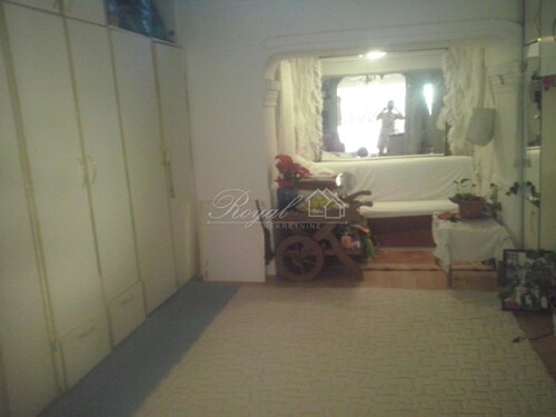 Thumbnail 6240095 - 3