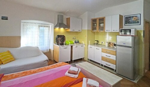 CENTAR, GARSONIJERA,