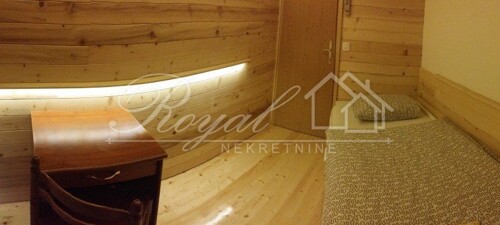 Thumbnail 6240166 - 12