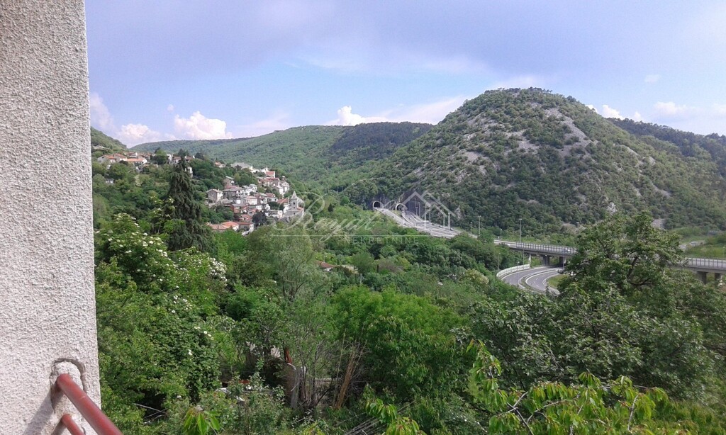 Image 6240228 - 12