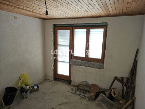 Thumbnail 6240531 - 30