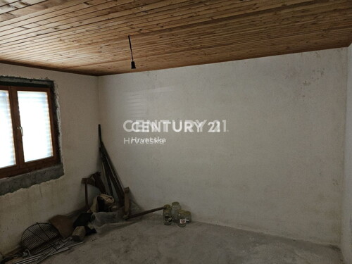 Thumbnail 6240531 - 25