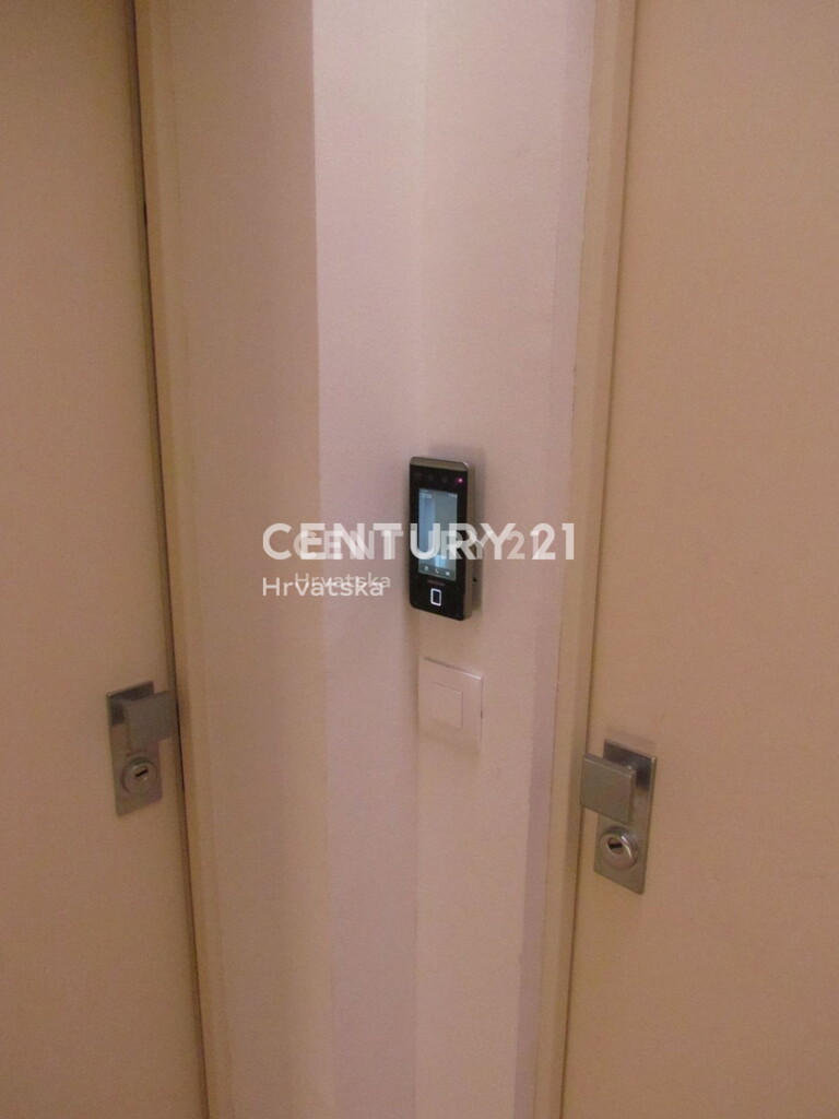 Image 6240533 - 13